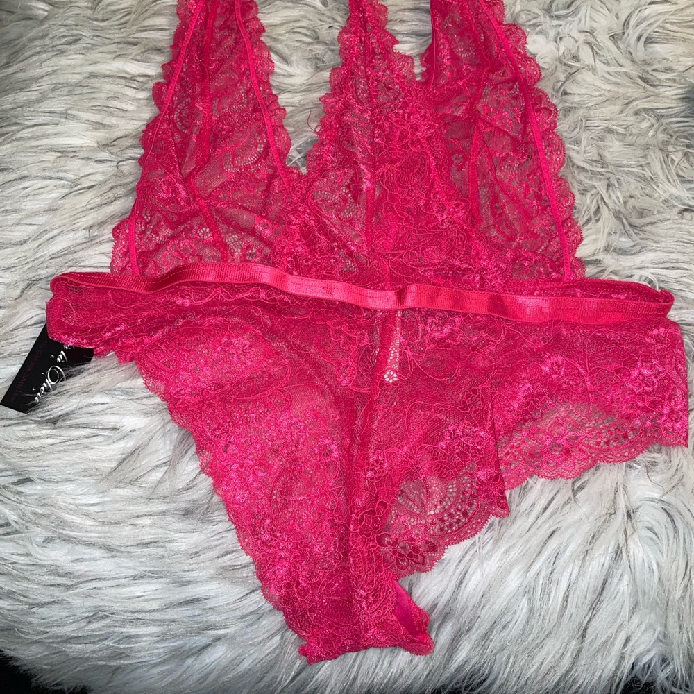 Plus Size Lingerie - Picture 3 of 3